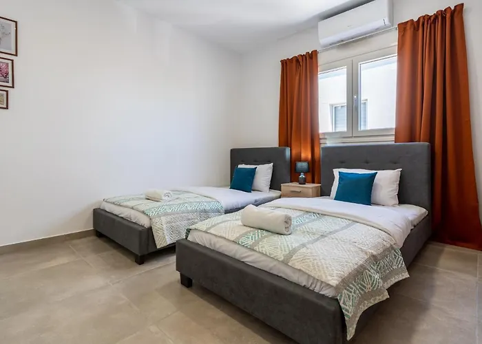 Olive 2-bedroom In Lägenhet Larnaca